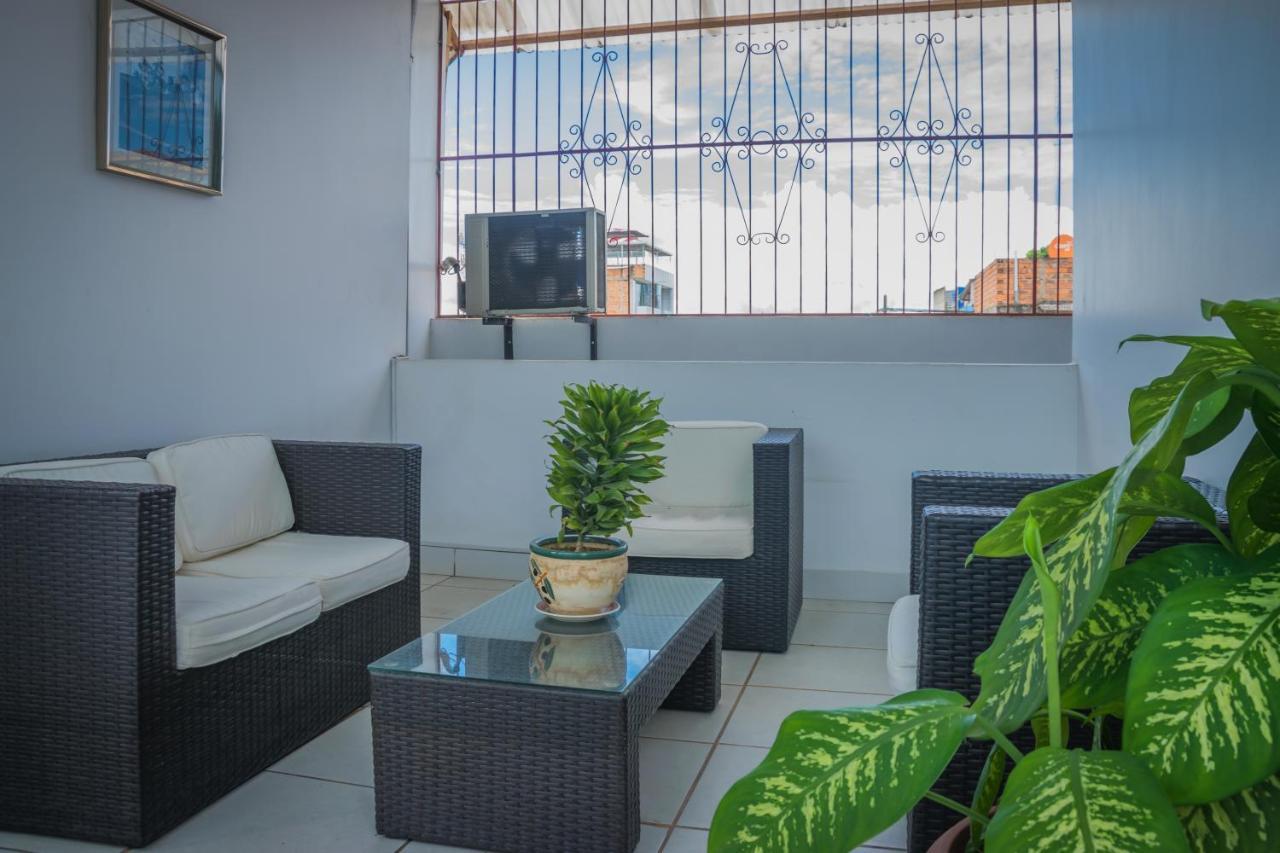 Hostal "Centrika" Tarapoto Exterior foto